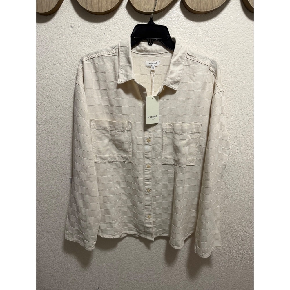 Weekend White Patterned Button Down Size XL